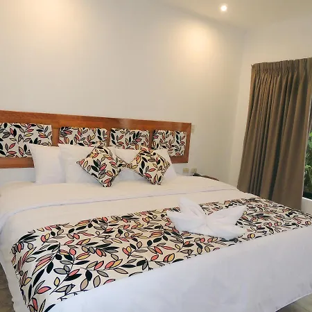 Hotel Jungle House Iquitos Exterior photo